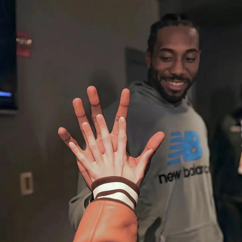 斯科尔斯称阿森纳难夺冠，曼城下半程优势明显（斯科尔斯看衰阿森纳争冠 曼城下半程更占上风）