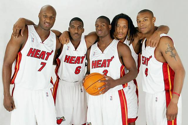 皇马客战巴列卡诺：姆巴佩、维尼修斯首发，卜拉欣出战（皇马做客巴列卡诺：姆巴佩与维尼修斯先发，卜拉欣出场）