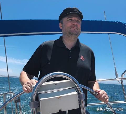 巴黎圣日耳曼梅西助攻内马尔进球（梅西送出助攻，内马尔为巴黎圣日耳曼破门）