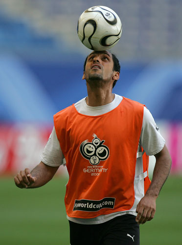 世体：对阵法鹰巴萨共有502人转卖门票，包括11名季票持有者（世体：巴萨战法鹰有502人转售球票，其中包含11名季票持有者）