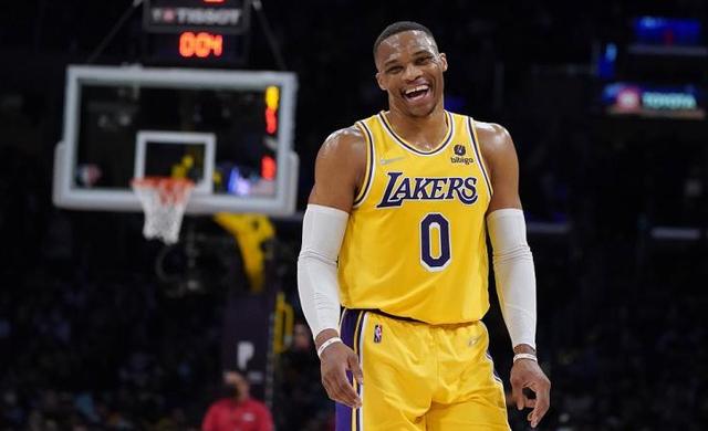 浙江队官方：赛后将为弗兰克举行告别仪式，请在赛后稍作等待（浙江队官宣：比赛结束后将为弗兰克举行告别仪式，敬请稍候）